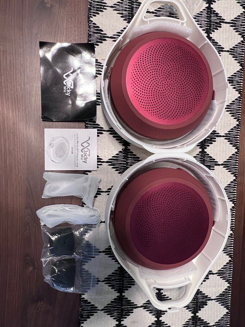 (NO WARRANTY LETTING GO CHEAP!) Jacky Wu Karaoke Thunderboltz Wu Duo Speakers with Microphones (BURGUNDY)63205307250819114