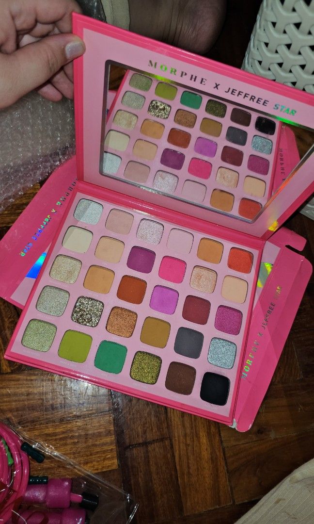 Jeffree Star x Morphe Makeup Palette (Category: Makeup) located in Quezon City. Submitted by geniemc (Listing ID 1316857989, Image 3). Description: firm price bought from Canada decluttering.