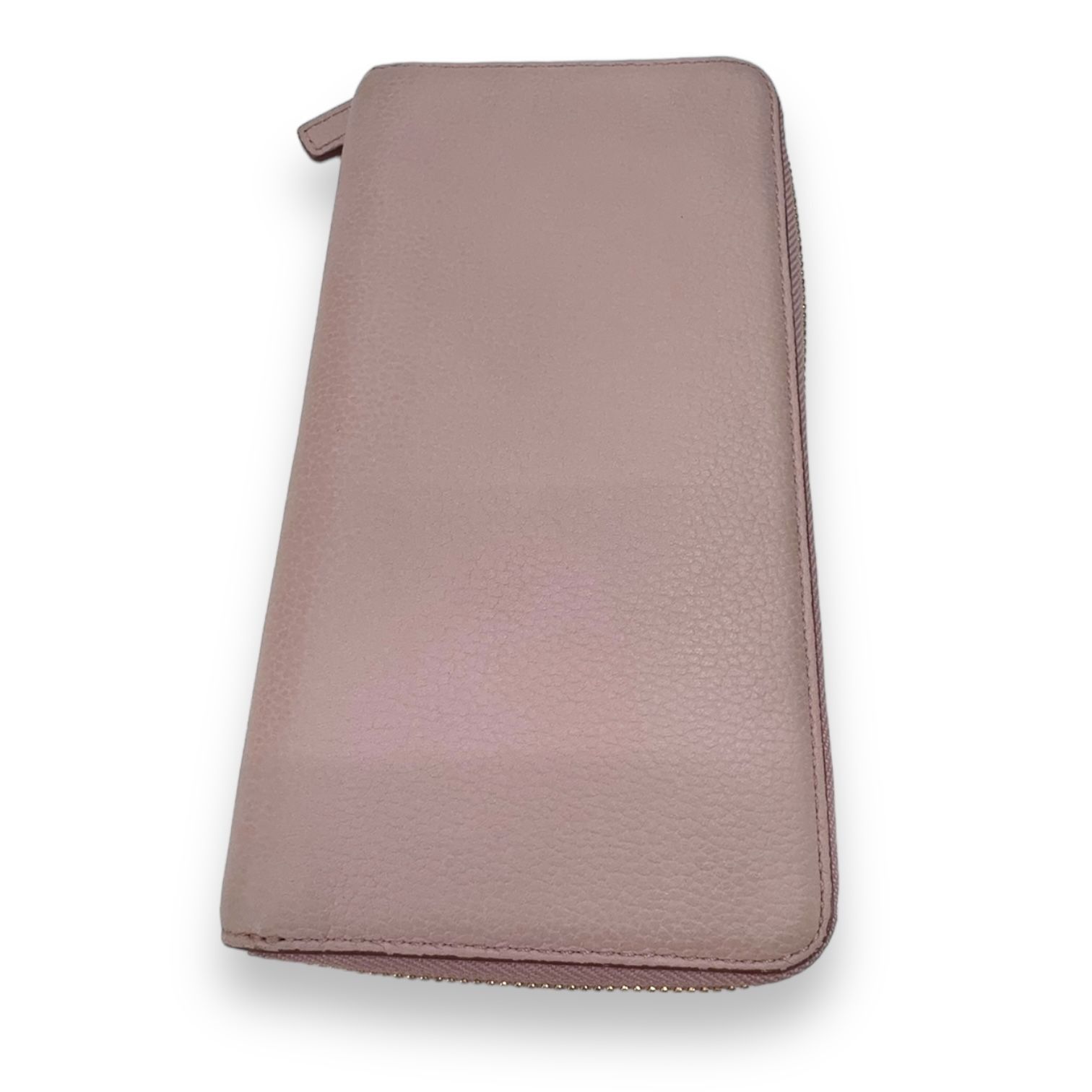 JE-MCM Ladies Leather Long Pink Wallet w/ Zipper, Box and Cert (Category: Bags & Wallets) located in Singapore. Submitted by cashconverterssg_jeamk (Listing ID 1316914095, Image 3). Description: MESSAGE US FOR THE AVAILABILITY OF THE ITEM CONTACT STORE: JURONG EAST CASH CONVERTERS PLACE OF AVAILABILITY - JURONG EAST CASH CONVERTERS SKU: 1400000126708 YOU CAN BUY THIS ONLINE, COPY THE LINK BELOW: https://cashconverters.sg/products/wallet-long-ld-p