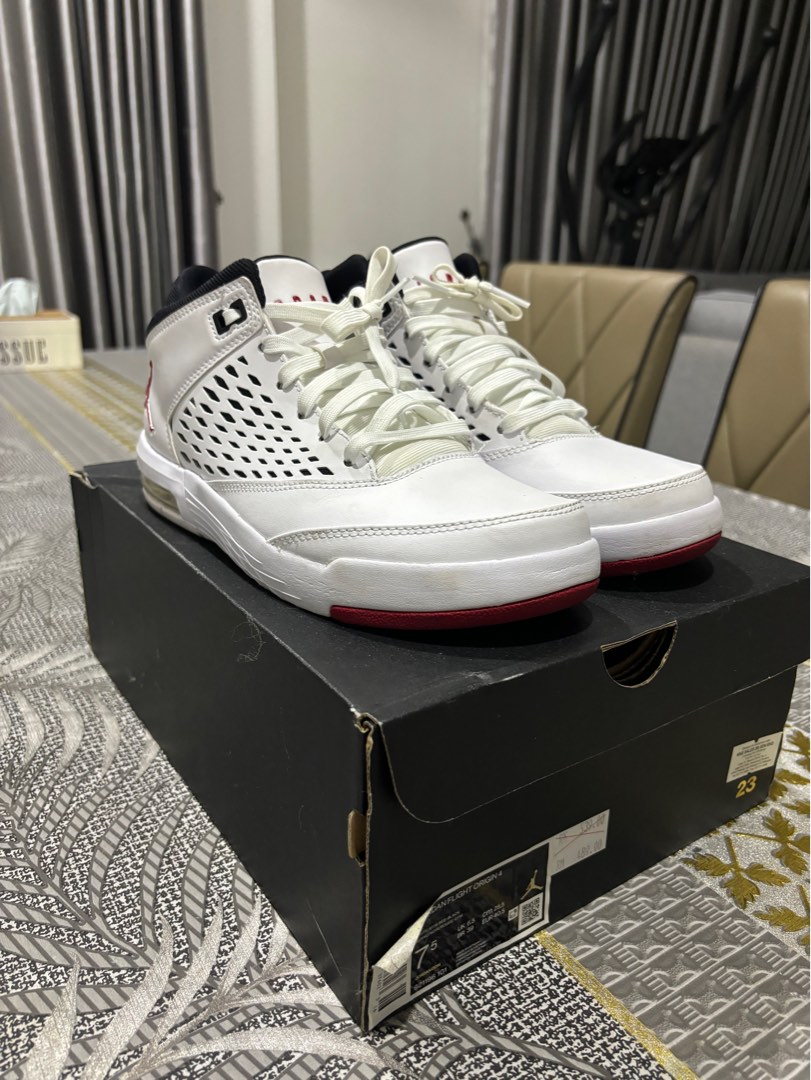 Jordan flight origin 36 store