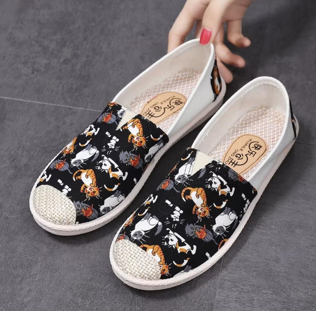 Kasut canvas cheap