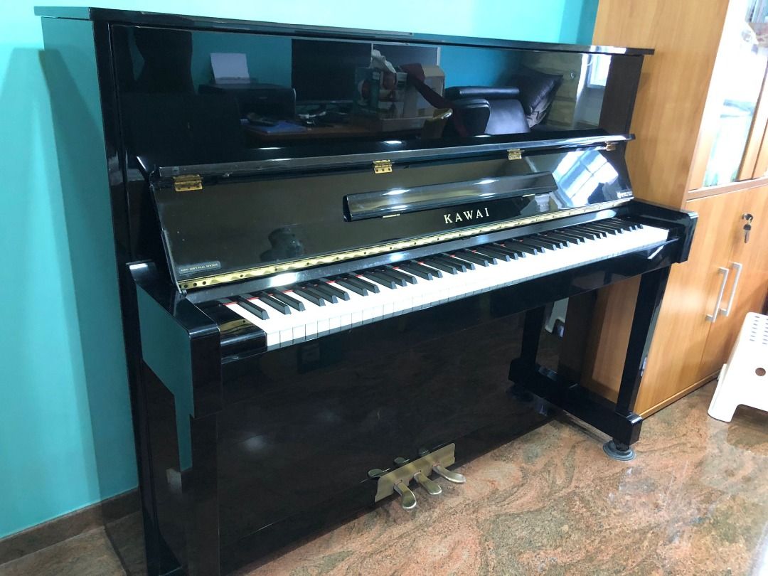 Kawai K 25 E Upright Piano