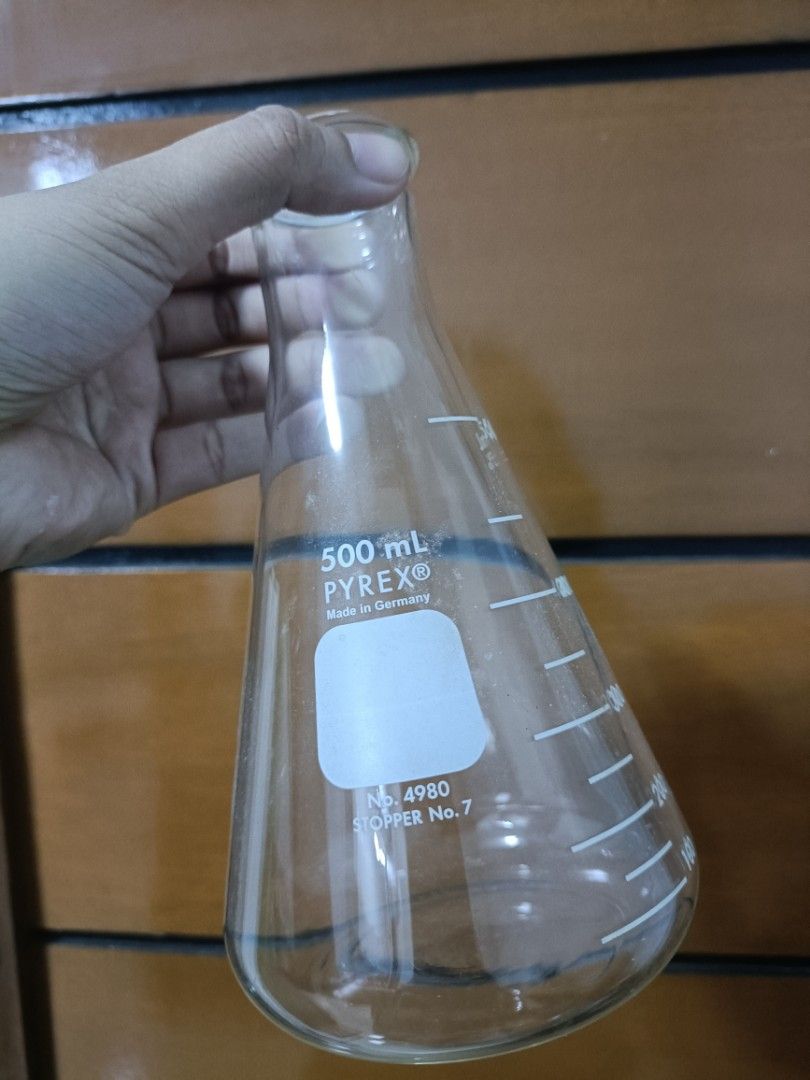Laboratory kit (inclusions: Erlenmeyer flask 500mL, test tubes, rack ...