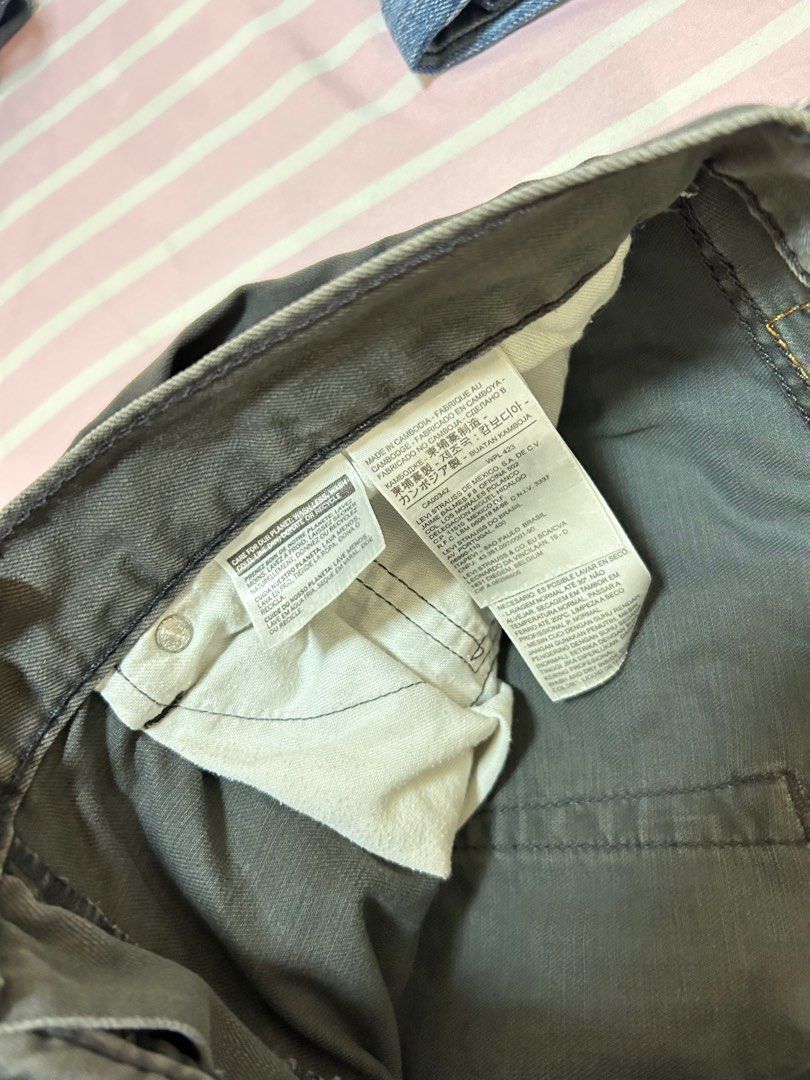 Levis 505 Pants (Category: Jeans) located in Bulacan. Submitted by clncon (Listing ID 1316853350, Image 3). Description: .