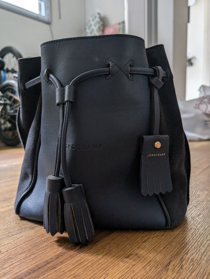 Longchamp penelope bucket online