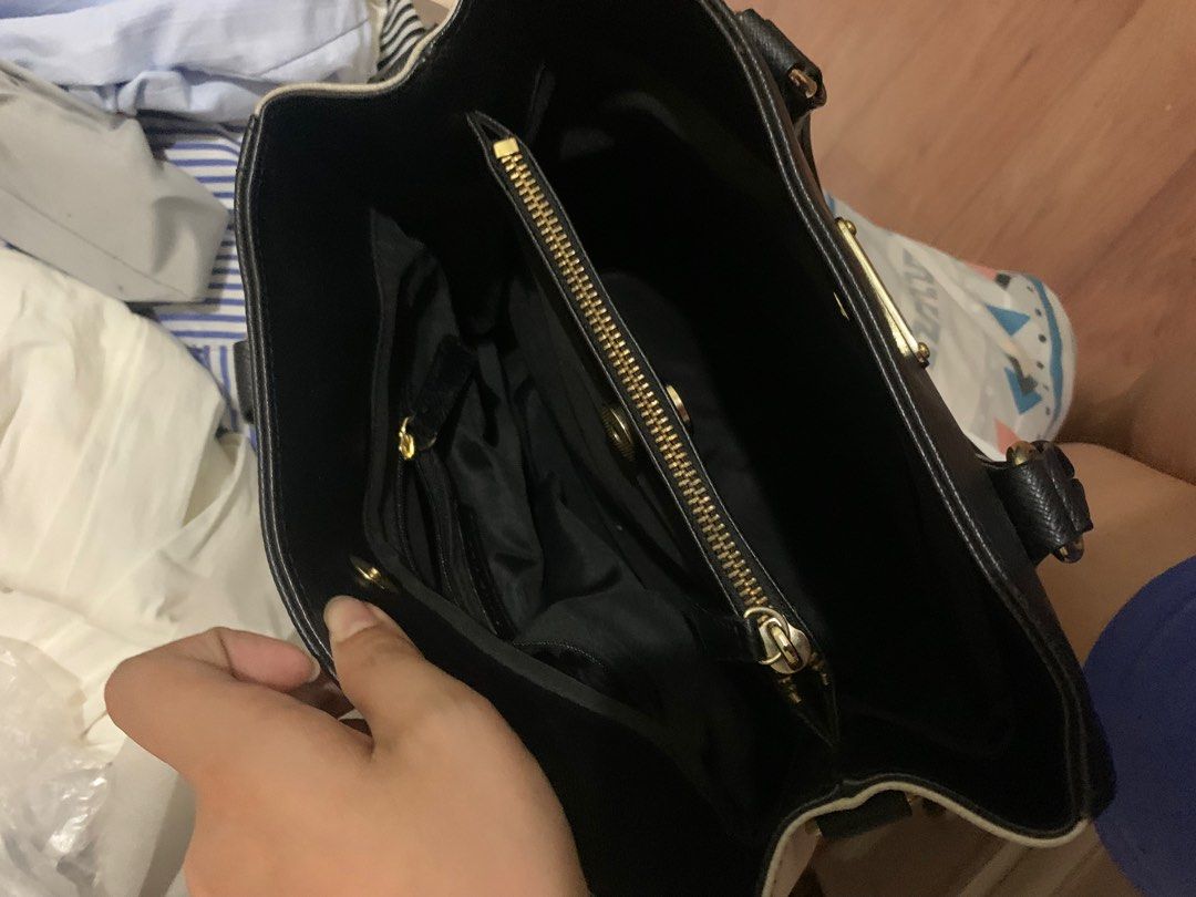 Handbag lowest price store