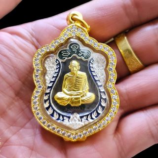 （分類：）位於 。 由 rpta.amulet 提交（商品編號 1316985114，圖片 1）。簡介： 。