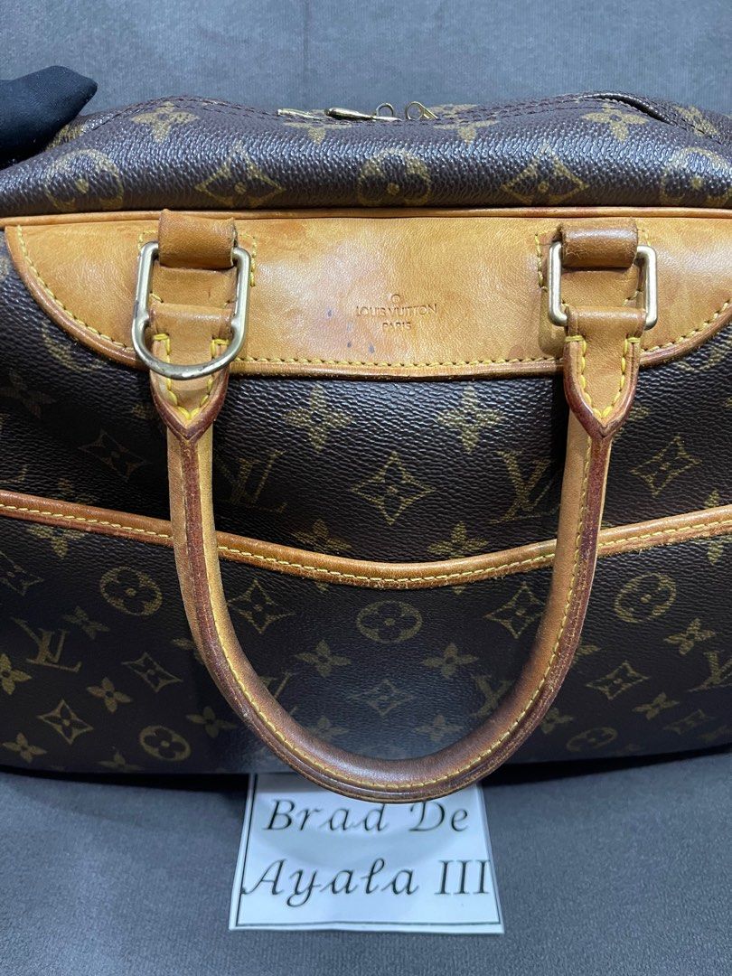 LV Deuville Monogram (Category: Luxury Bags & Wallets) located in Quezon City. Submitted by 2ndhanddump (Listing ID 1316944431, Image 2). Description: Deuville Monogram‼️‼️ ₱ 20k 🔥🔥 PRICES STILL NEGOTIABLE‼️‼️ ✅ ITEMS POSTED ARE 💯 AUTHENTIC‼️ MONEY-BACK IF PROVEN FAKE‼️ ✅ NO RETURN, NO EXCHANGE unless proven fake by certified authenticators‼️ MEET-UPS QC AREA/ DELIVERY‼️.