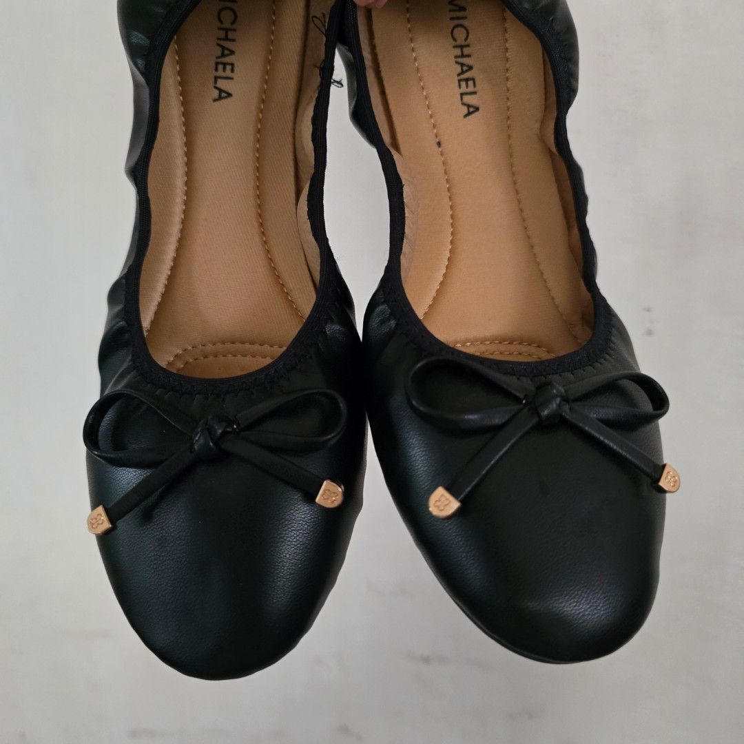 Michaela Black Quilted Flat Sandals Folded Flat Sandals