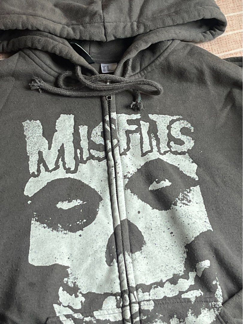 h m misfits zipped hoodie grunge skull band hoodie h m hoodie dark grey edgy emo nu alt scene Women s Fashion Coats Jackets and Outerwear on Carousell