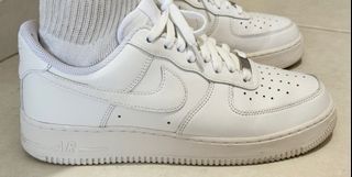 (Category: ) located in . Submitted by nicekicks7 (Listing ID 1316873666, Image 1). Description: .