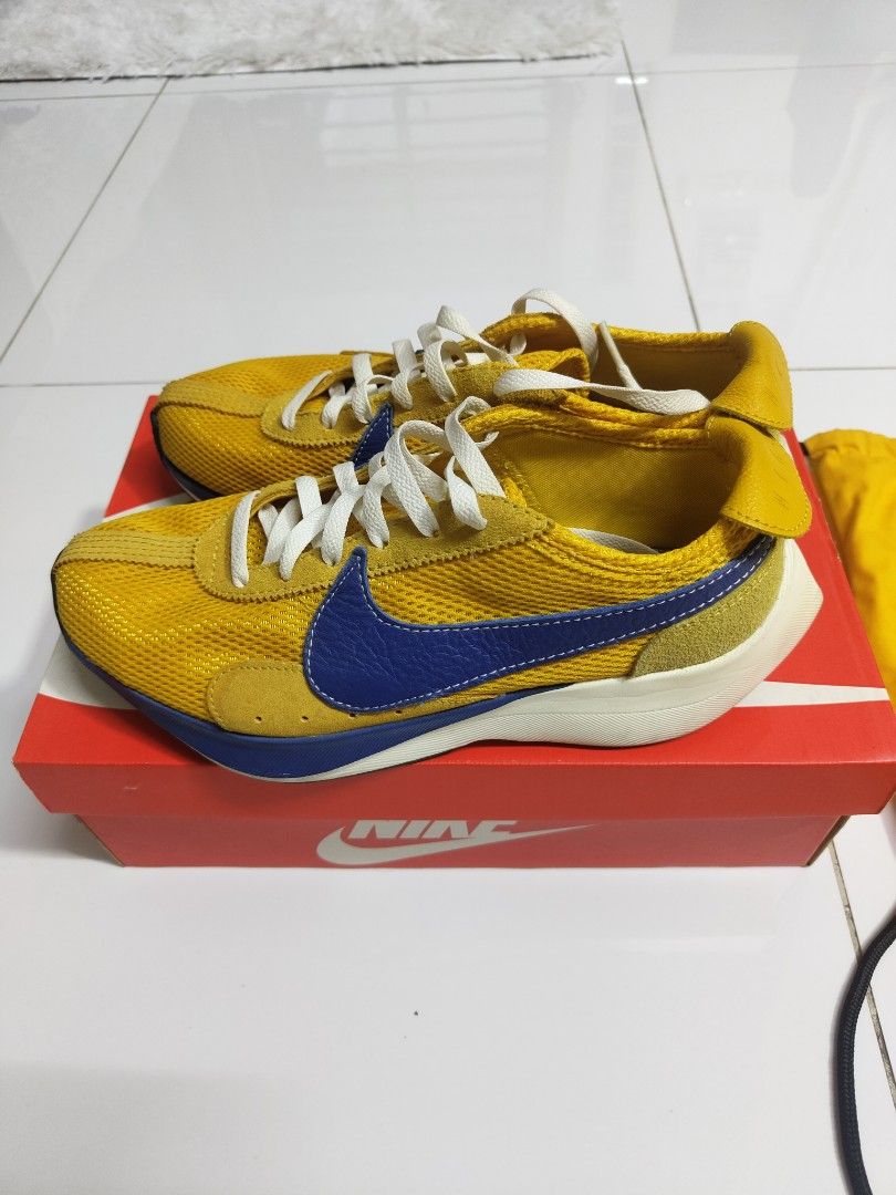 Nike Moon Racer QS Yellow Ochre