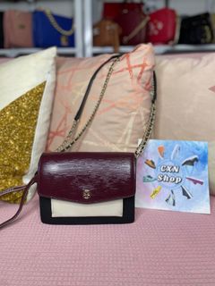 (Category: ) located in . Submitted by cxn.shop (Listing ID 1316871783, Image 1). Description: .