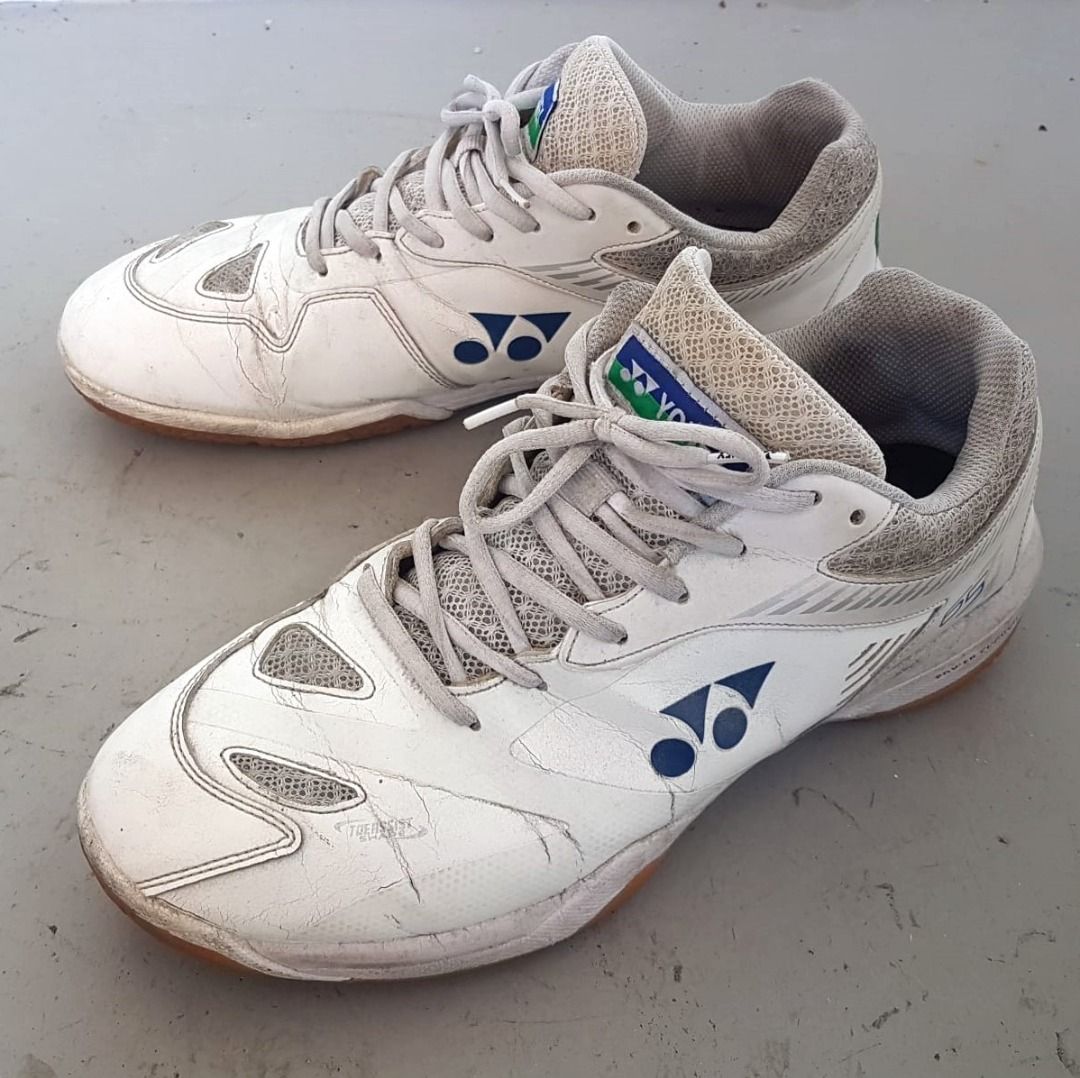 Yonex original shoes outlet