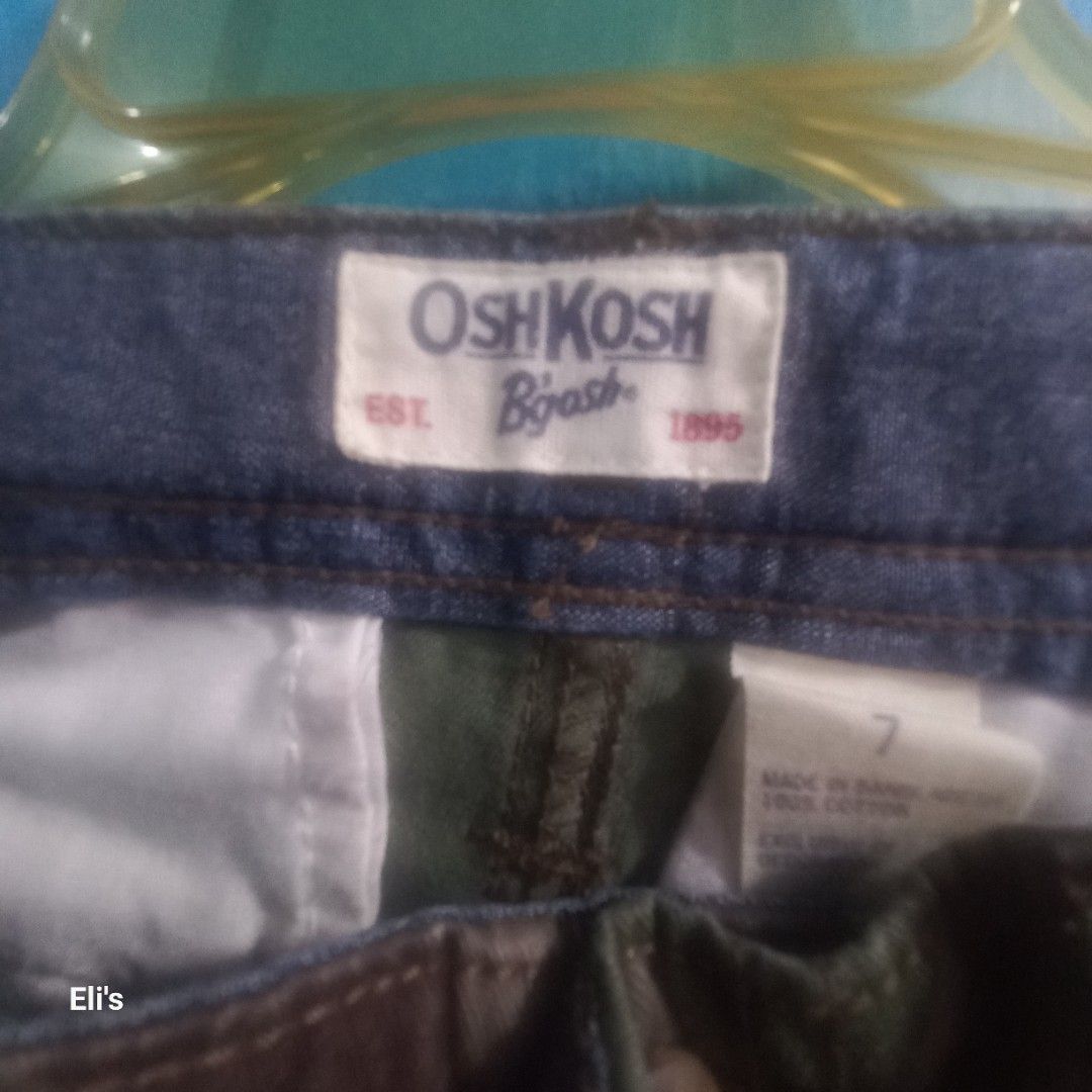 Oshkosh 6pockets pants camouflage (Category: Babies & Kids Fashion) located in Quezon City. Submitted by ceegee30 (Listing ID 1316999003, Image 2). Description: size 7 Design may differ on camera. Camouflage.