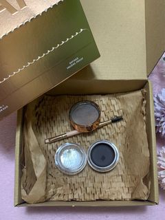 (Category: ) located in . Submitted by chic_bliss (Listing ID 1307921276, Image 1). Description: .