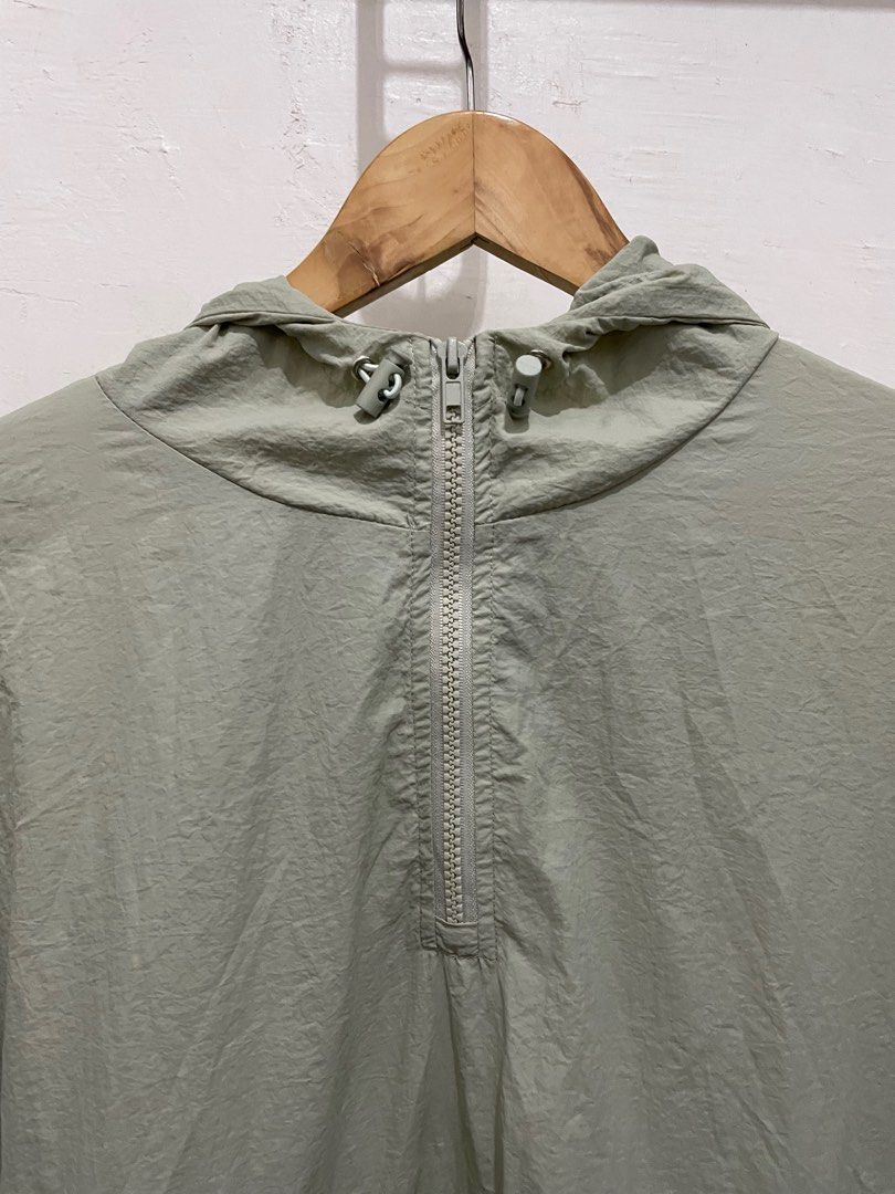 Pastel windbreaker mens top