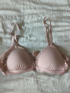 (Category: ) located in . Submitted by givemebbt (Listing ID 1316909778, Image 1). Description: .