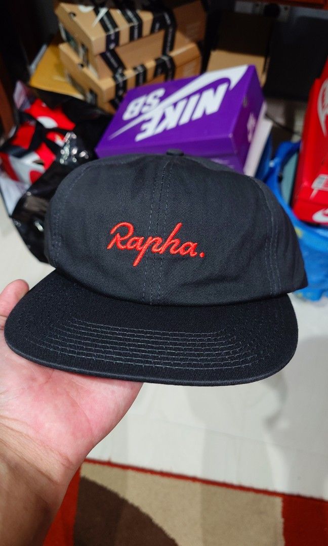 Rapha MTB 6 Panel Cap (Category: Cap & Hats) located in Puchong. Submitted by freakingstoremy (Listing ID 1316897000, Image 1). Description: Rapha MTB 6 Panel Cap Black Rm180 Brand new.