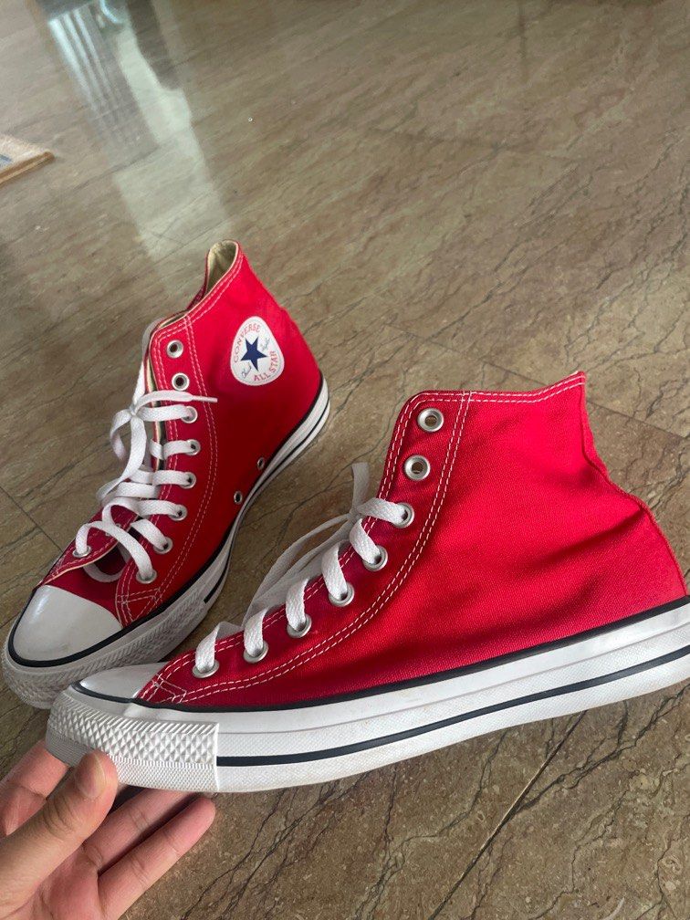 Low top red converse shop