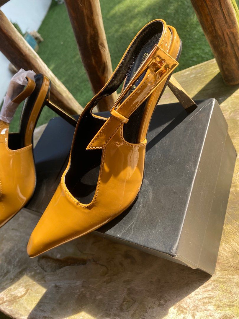 Mustard patent shoes deals