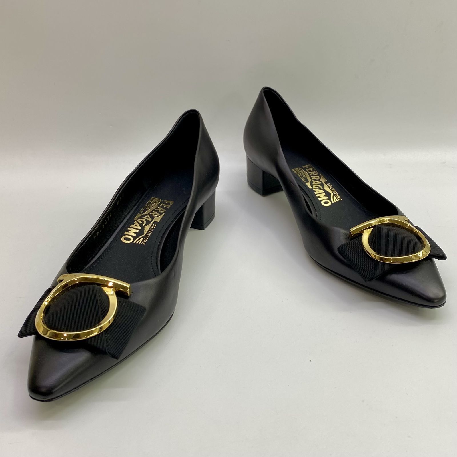 Ferragamo gancini shoes womens shop