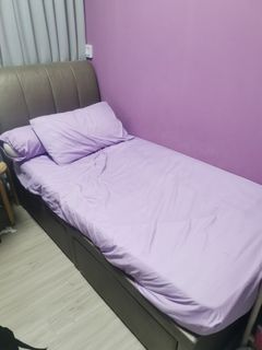(Category: ) located in . Submitted by applechoo (Listing ID 1316909699, Image 1). Description: .