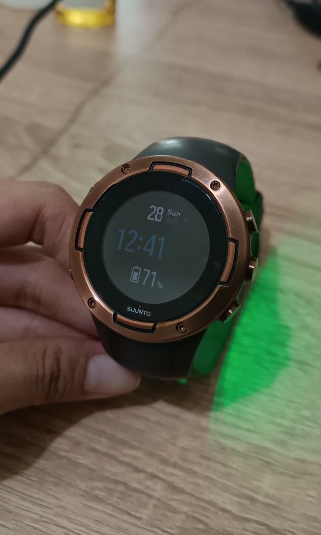 wrist ambit2 sapphire