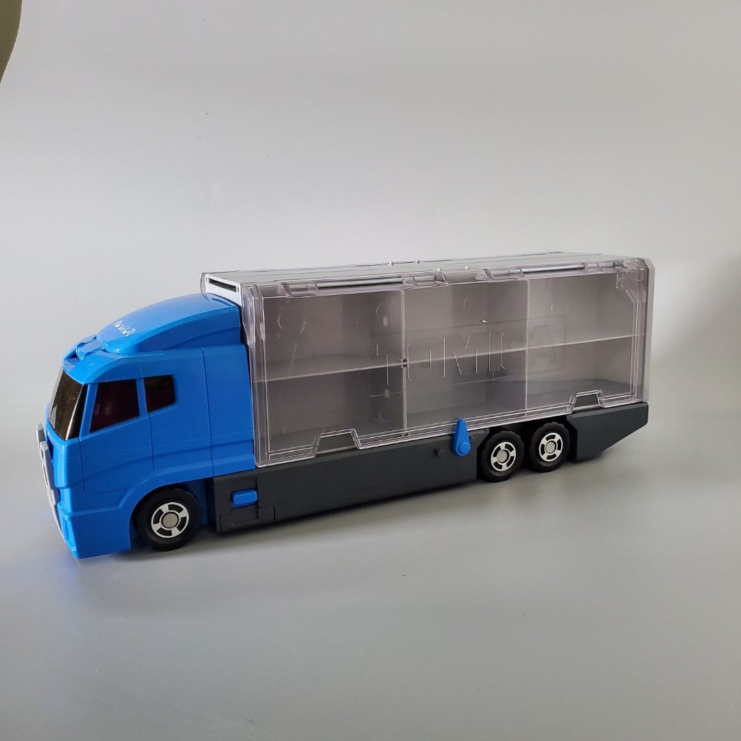 Tomica lorry 2025