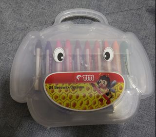 （分類：）位於 。 由 ellaemilyki 提交（商品編號 1316975938，圖片 1）。簡介： 。