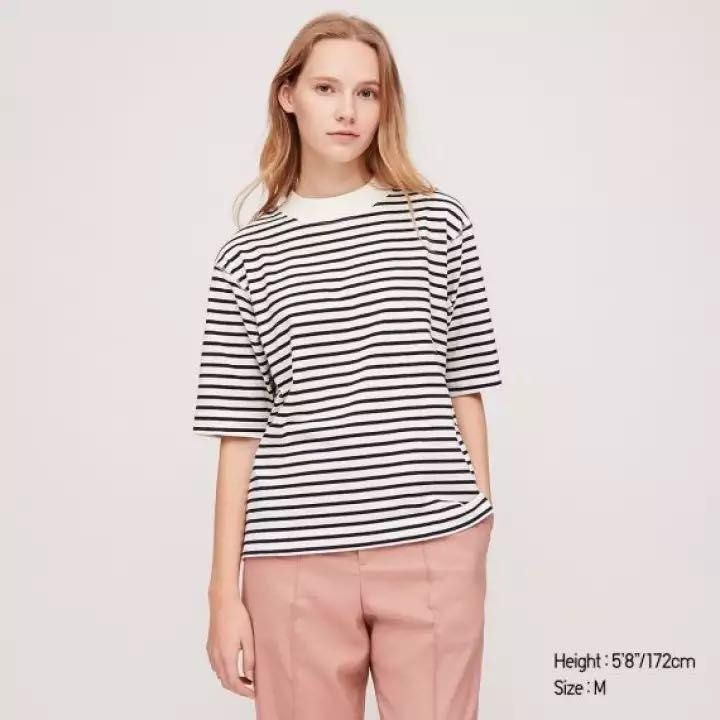 uniqlo boxy crew neck tshirt
