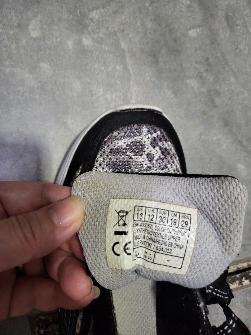Zara skechers discount