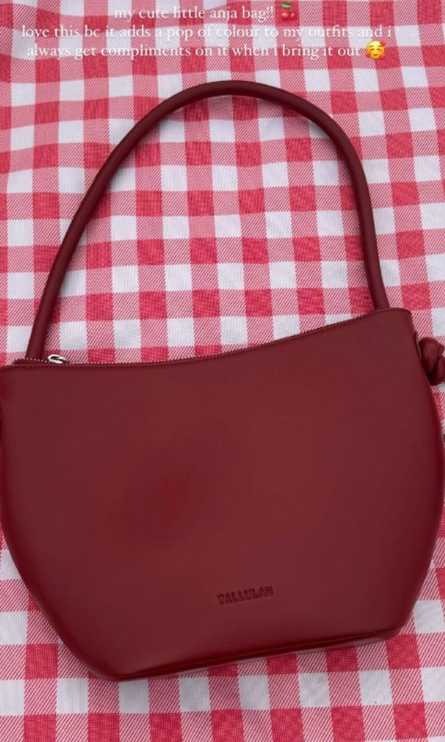 Anja bag (Category: Shoulder Bags) located in Manila. Submitted by birbsattacking (Listing ID 1317073970, Image 1). Description: .