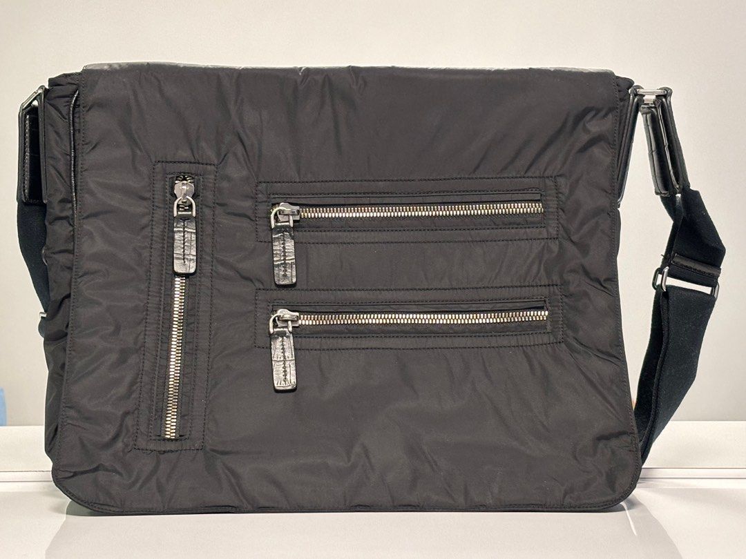 Black Tod's Mens Nylon Messenger Bag, Men's Fashion, Bags