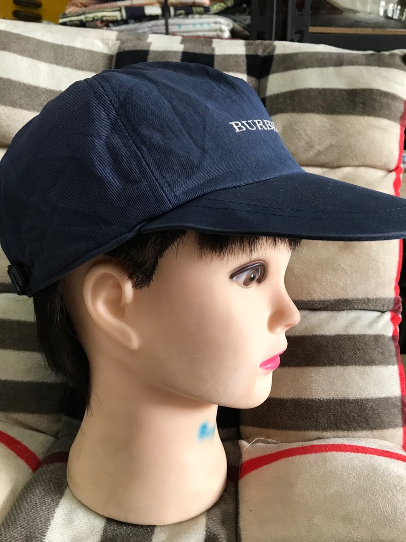 Burberry golf cap