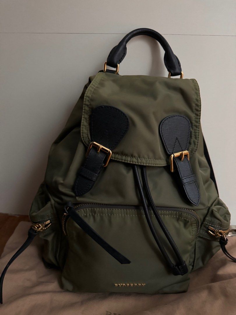 Burberry rucksack green new arrivals