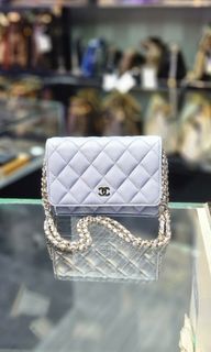 (Category: ) located in . Submitted by designerbagss (Listing ID 1317049998, Image 1). Description: .