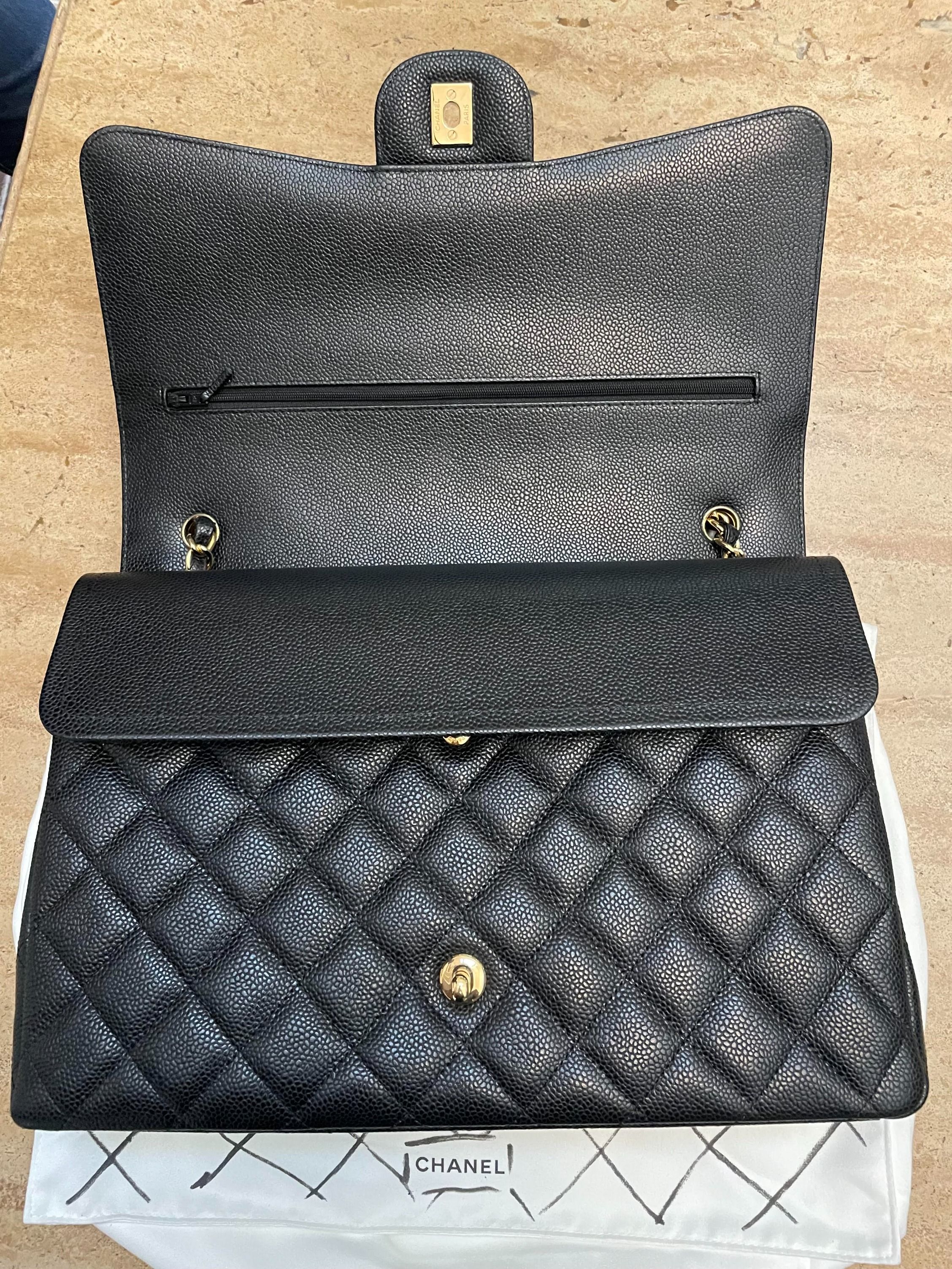 Chanel LARGE CLASSIC HANDBAG Grained Calfskin Gold Tone Metal Black