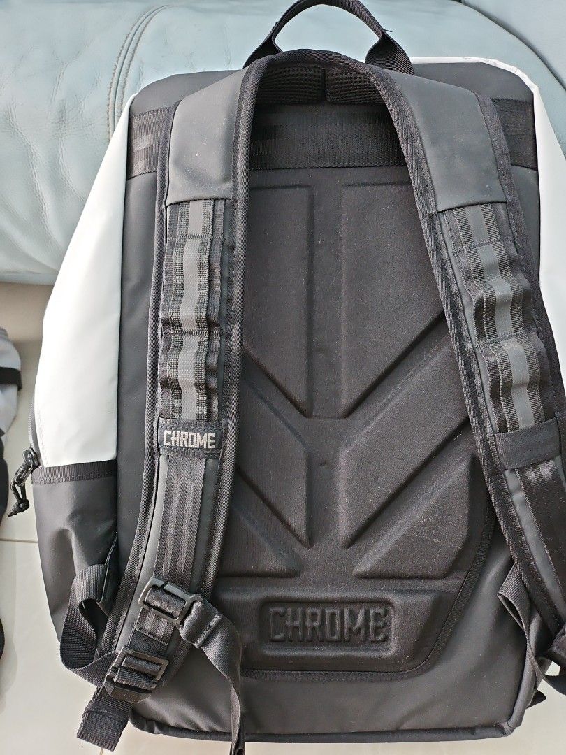 Chrome Backpack (Category: Backpacks) located in Singapore. Submitted by blueberryhome (Listing ID 1317025915, Image 3). Description: a few visible stains because it's white but have only used this twice so inner still in very good condition 50x18x15 cm.