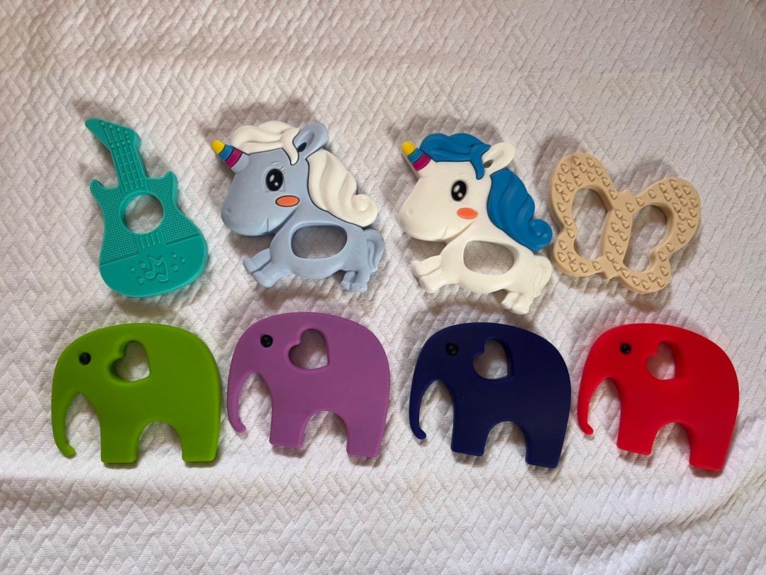 Chunky chewelries teethers (Category: Soothers & Pacifiers) located in Bacolod City. Submitted by kaylegodinez (Listing ID 1294537672, Image 1). Description: MORE DESIGN AVAILABLE MESSAGE ME 200 each teether if with strap (different post) 700 nalang! srp 850 set (can mix and match).