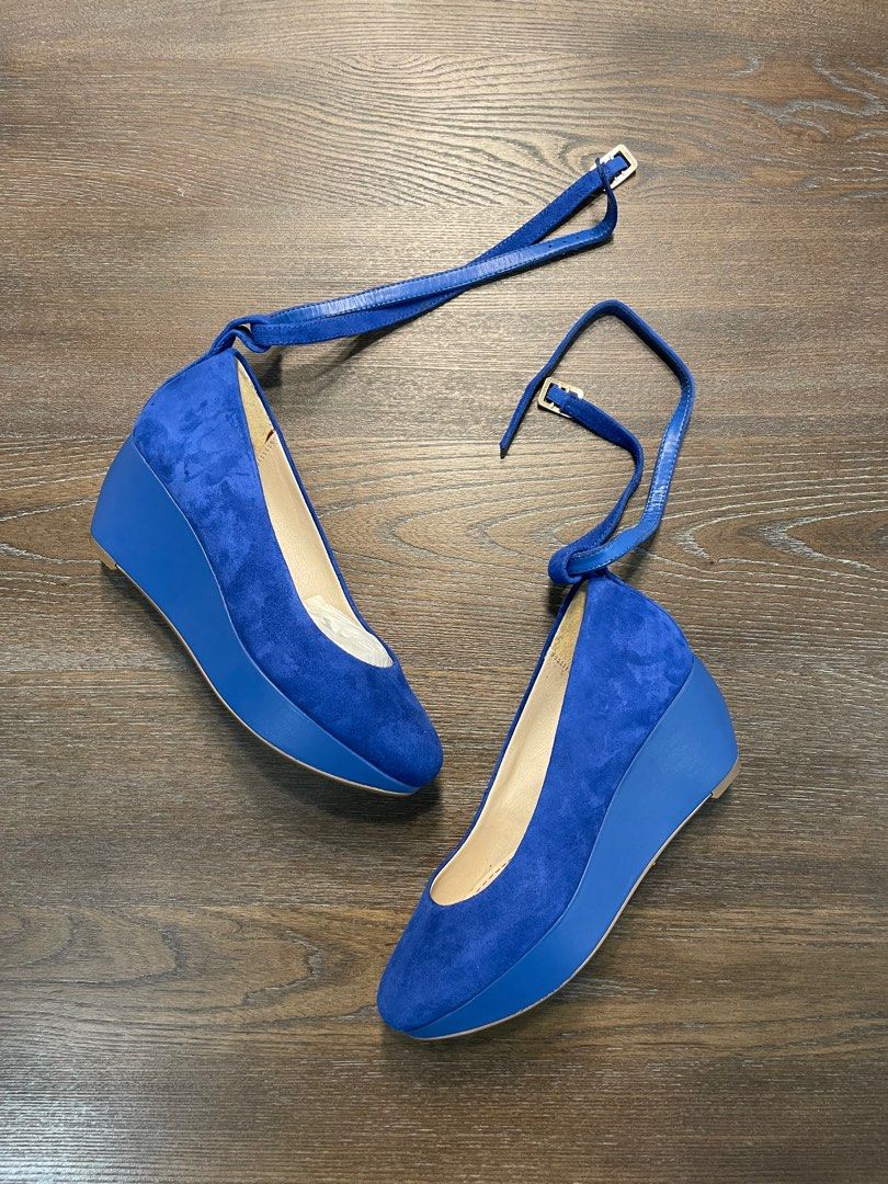 CLARKS Blue heels