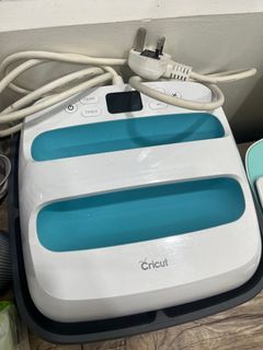 Cricut Easy Press 2 Medium