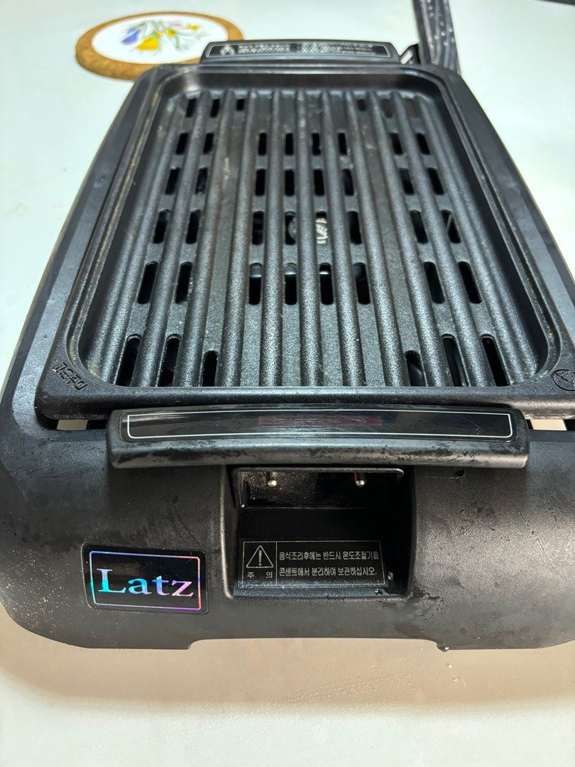 Electric Griller (Category: Cookware & Accessories) located in Muntinlupa City. Submitted by lackayvangie (Listing ID 1317184025, Image 3). Description: Made and bought in Korea.