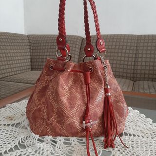 (Kategori: ) berada di . Dikirim oleh irtsa (ID iklan 1317043878, Gambar 1). Deskripsi: .