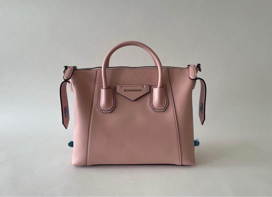 Givenchy Small Antigona Soft (Category: Luxury Bags & Wallets) located in Manila. Submitted by bagislifeshop (Listing ID 1317040743, Image 2). Description: Store Price 130,000 Plus.