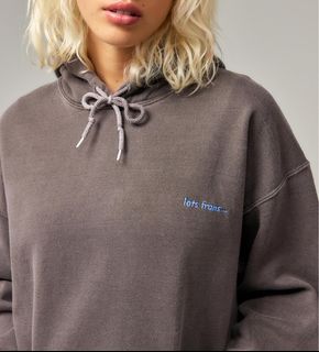 (Category: ) located in . Submitted by hope_closet (Listing ID 1317103204, Image 1). Description: .