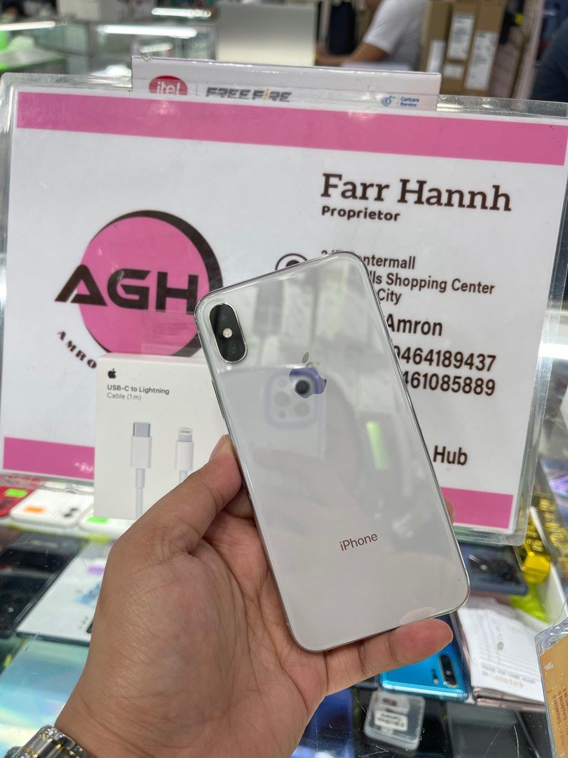 IPHONE X 256GB (Category: iPhone X Series) located in Manila. Submitted by farhanadau39938 (Listing ID 1317121184, Image 1). Description: IPHONE X 256GB -STORAGE: 256GB -NTC APPROVED -99% SMOOTH -LEGIT ORIGINAL -NO REPAIR HISTORY -NO ISSUE -OPENLINE / ANY SIM -SUBRANG KUNAT ANG BATTERY INCLUSION: TEMPERD CASE CHARGER MODE OF PAYMENT 💰 💳CASH, BDO, BPI, GCASH 🙂 Follow us on tiktok: www.tiktok.com/@amrongadgethub CASH ON DELIVERY NATIONWIDE ✔️ Or