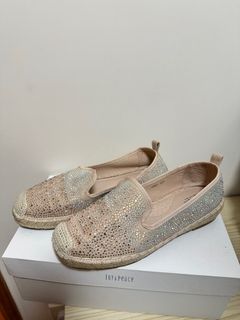 （分類：）位於 。 由 comebuynshop 提交（商品編號 1317080517，圖片 1）。簡介： 。