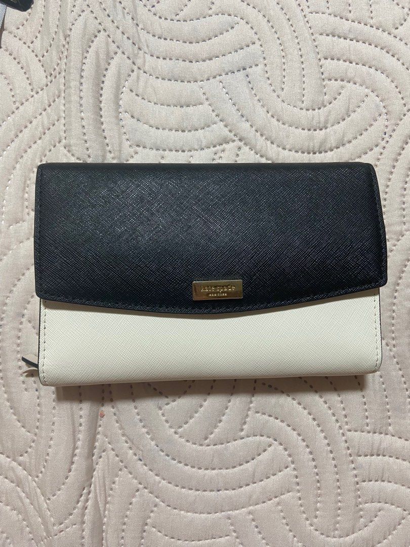 Kate Spade Two-Tone Sling Bag (Category: Wallets & Card holders) located in Pasig City. Submitted by mbtra (Listing ID 1317098139, Image 1). Description: - only used once - great condition no scratches - price is negotiable.