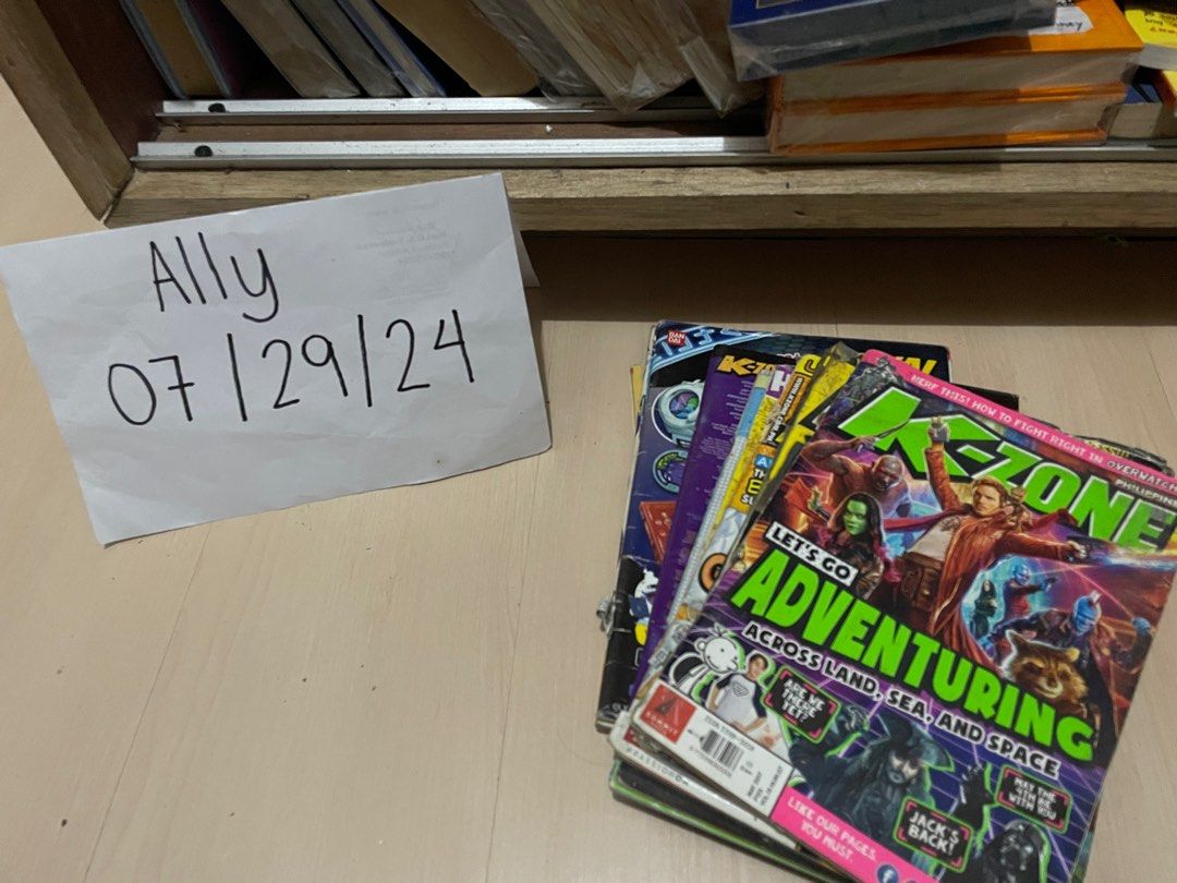 Kzone Magazines (Category: Magazines) located in Valenzuela. Submitted by K.Declutters (Listing ID 1317001902, Image 1). Description: With posters pa Mop: Gcash Mod: Ggx, Flash, Lalamove, Meet up if nearby.